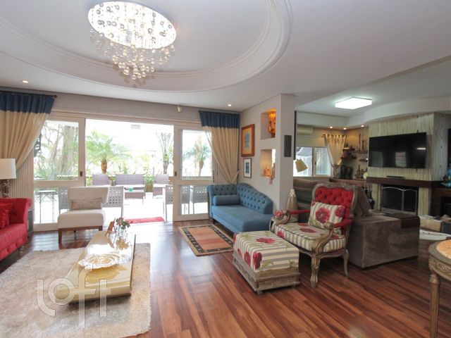 Apartamento com 340m², 3 dormitórios, 3 suítes, 2 vagas, Bela Vista em Porto Alegre