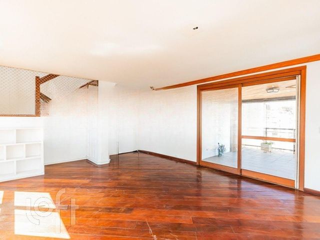 Apartamento com 426m², 4 dormitórios, 1 suíte, 4 vagas, Higienópolis em Porto Alegre