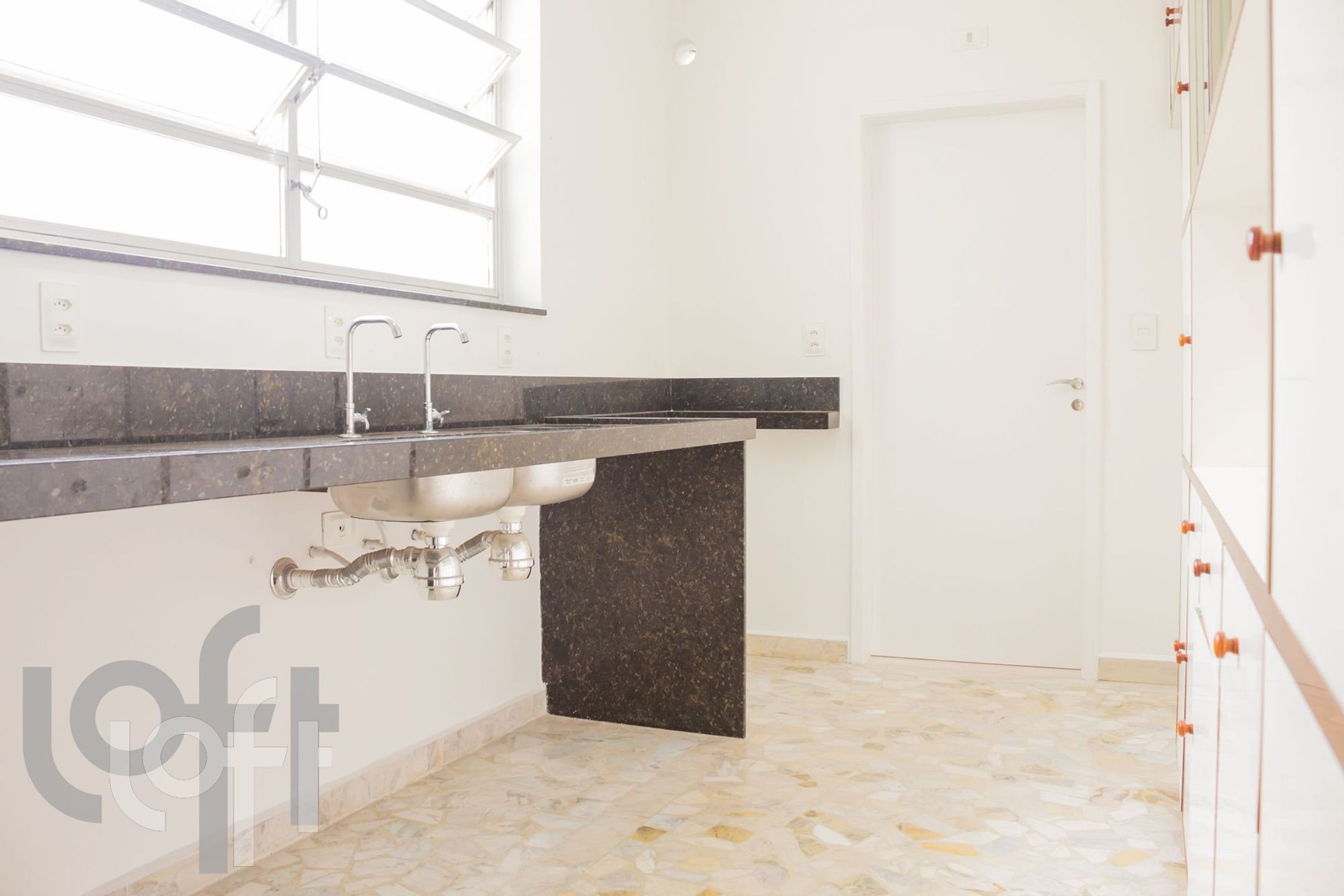 Apartamento à venda com 3 quartos, 138m² - Foto 26