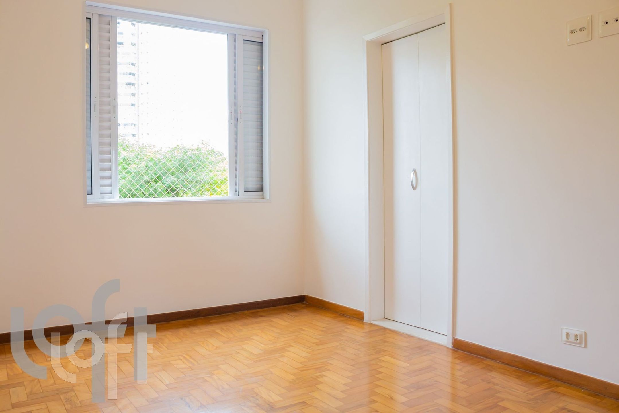 Apartamento à venda com 3 quartos, 138m² - Foto 8