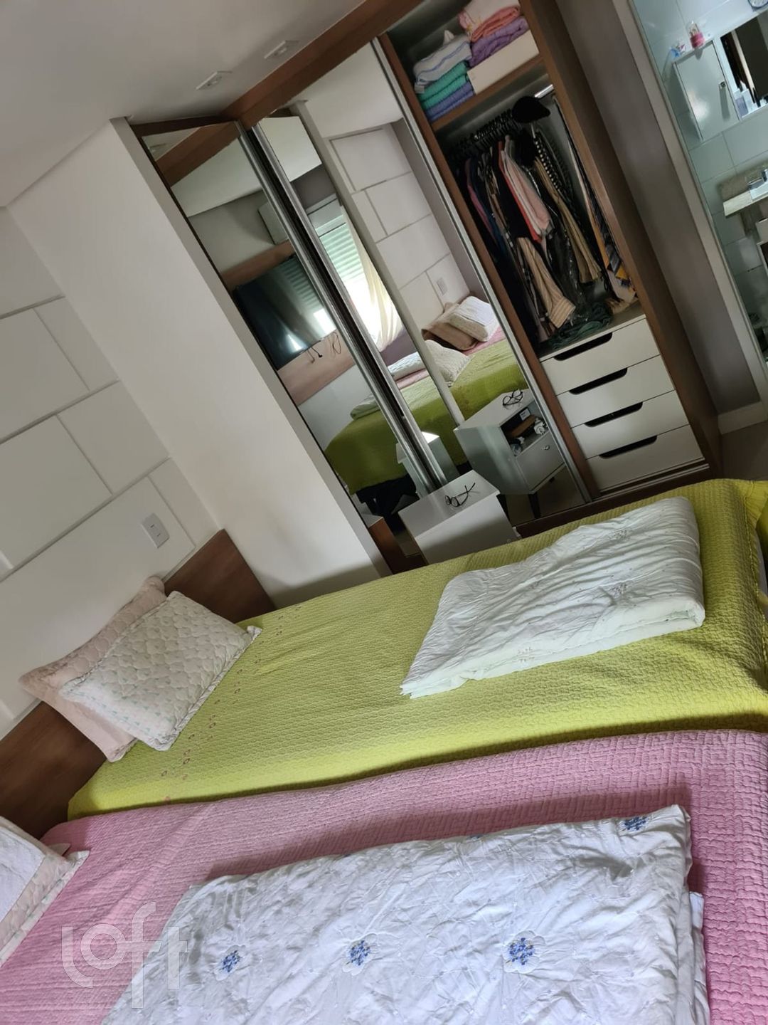 Apartamento à venda com 2 quartos, 85m² - Foto 2