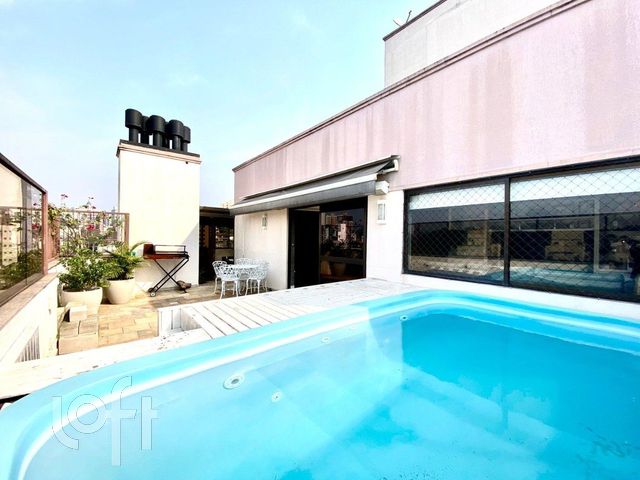 Apartamento com 203m², 3 dormitórios, 1 suíte, 2 vagas, Higienópolis em Porto Alegre