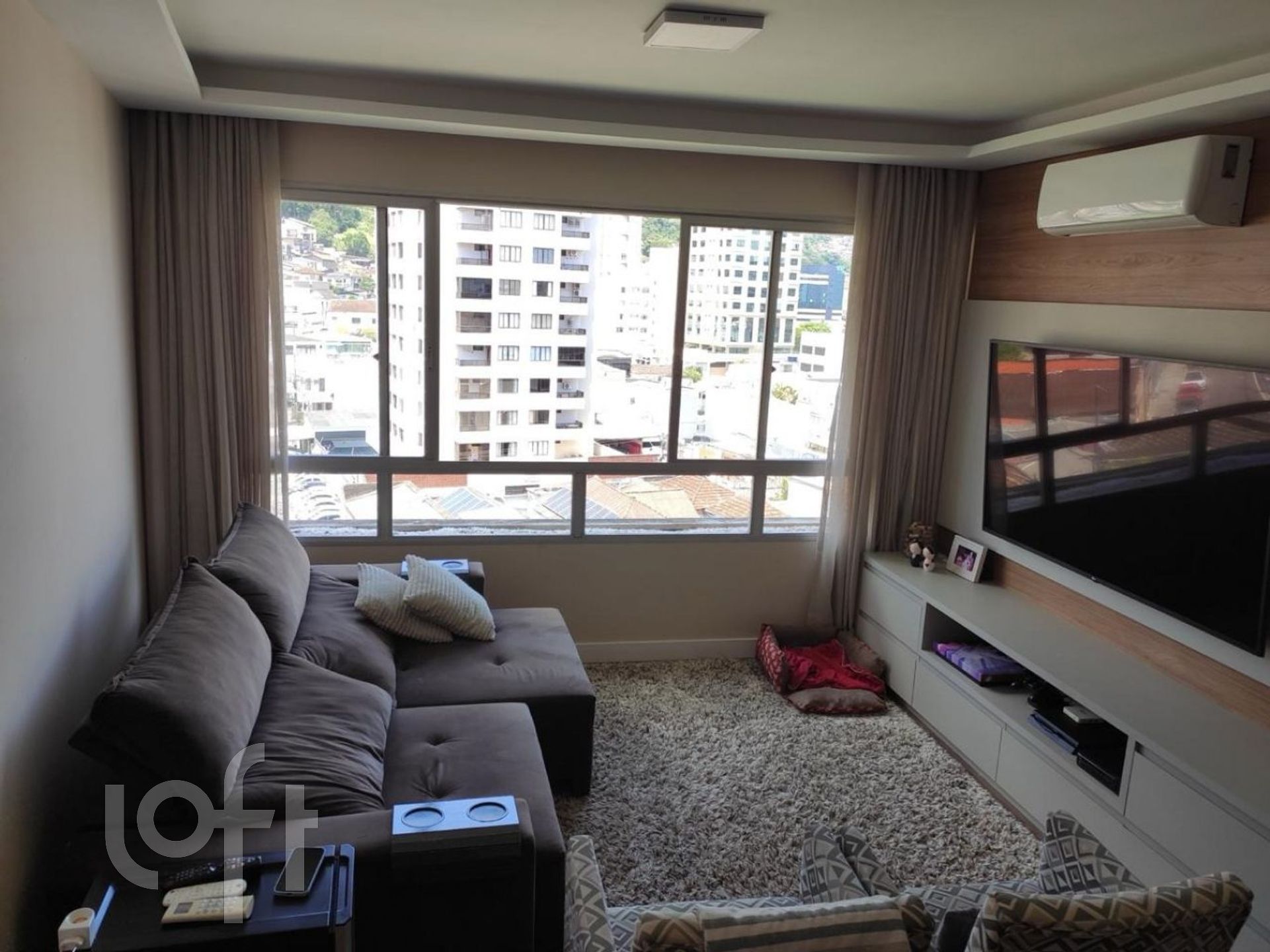 Apartamentos com 101m², 3 quartos, no bairro Centro em Florianópolis