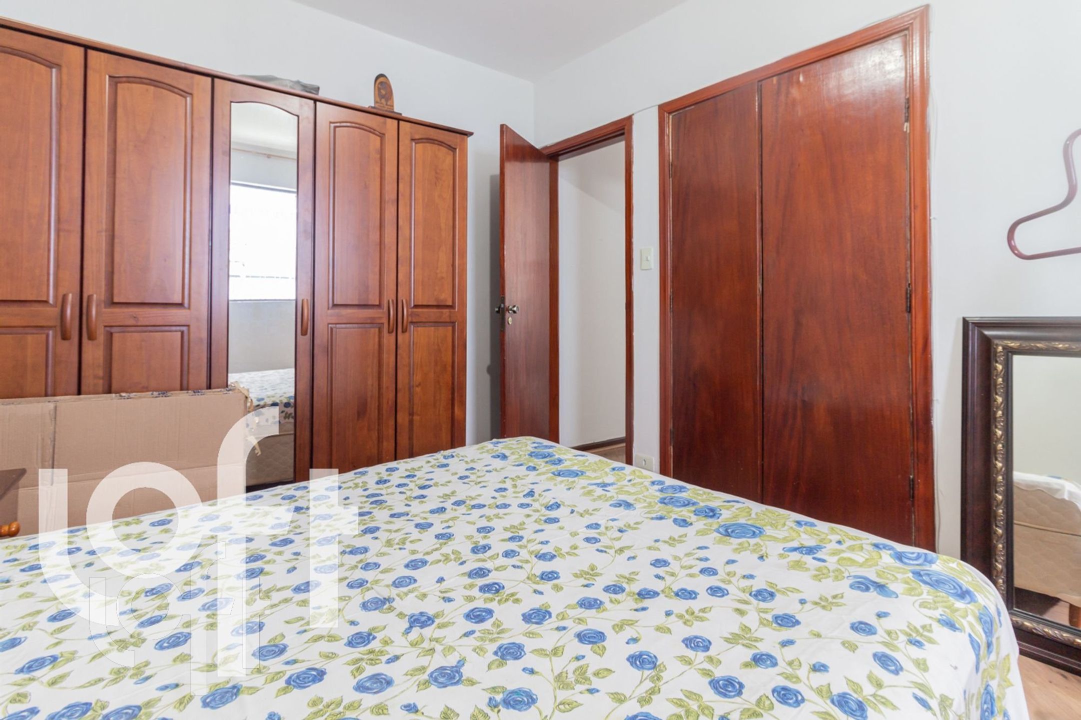 Apartamento à venda com 1 quarto, 60m² - Foto 2