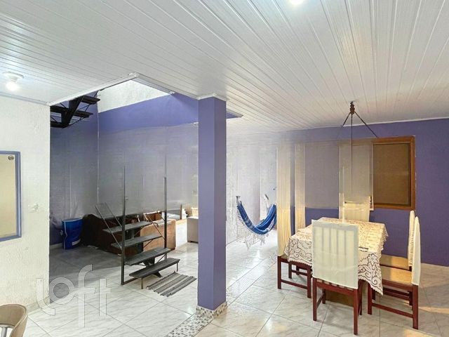 Casa em Condomínio com 300m², 3 dormitórios, 1 suíte, 4 vagas, Santana em Porto Alegre