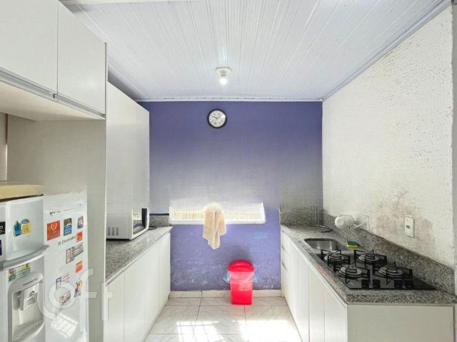 Casa em Condomínio com 300m², 3 dormitórios, 1 suíte, 4 vagas, Santana em Porto Alegre