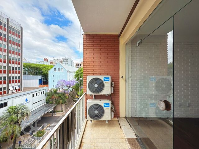 Apartamento com 189m², 4 dormitórios, 1 suíte, 2 vagas, Independência em Porto Alegre