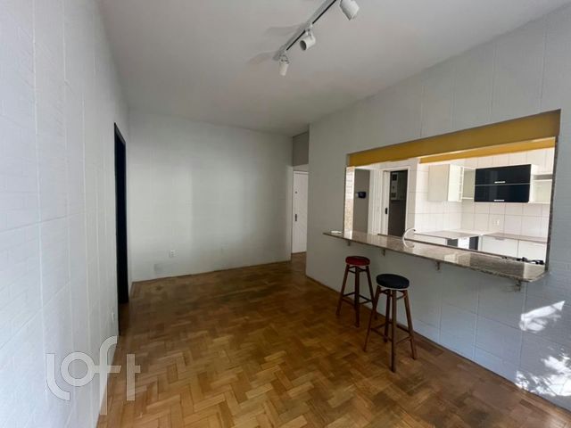 Apartamento com 68m², 2 dormitórios, Rio Branco em Porto Alegre