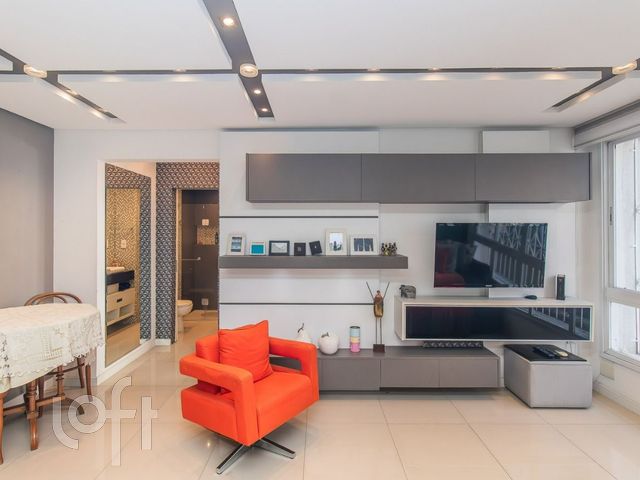 Apartamento com 47m², 1 dormitório, 1 vaga, Petrópolis em Porto Alegre