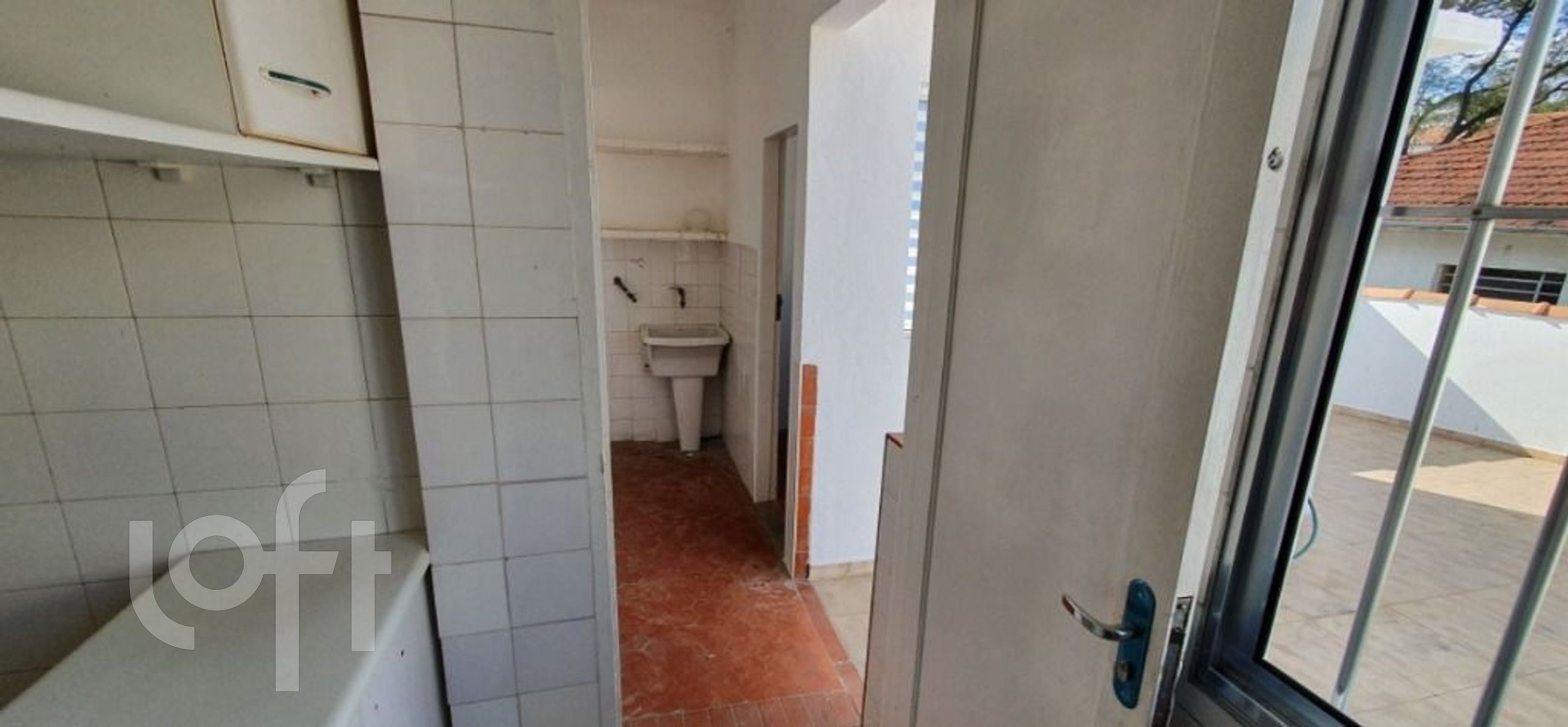 Casa à venda com 5 quartos, 205m² - Foto 17