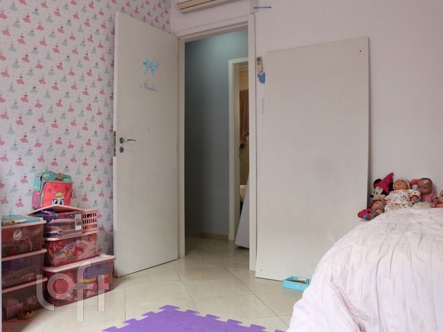 Apartamento com 72m², 2 dormitórios, Independência em Porto Alegre