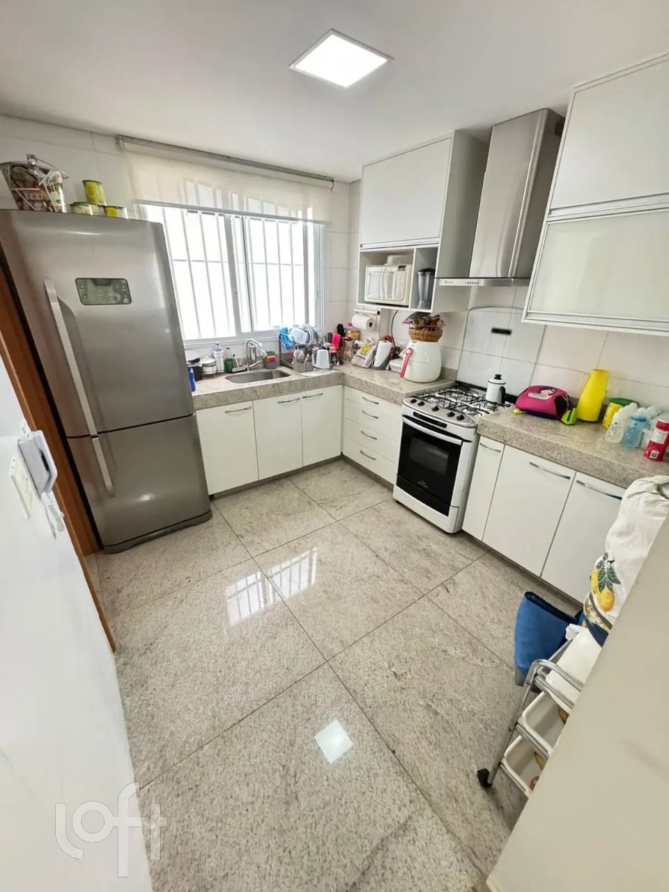 Apartamento à venda com 3 quartos, 125m² - Foto 12