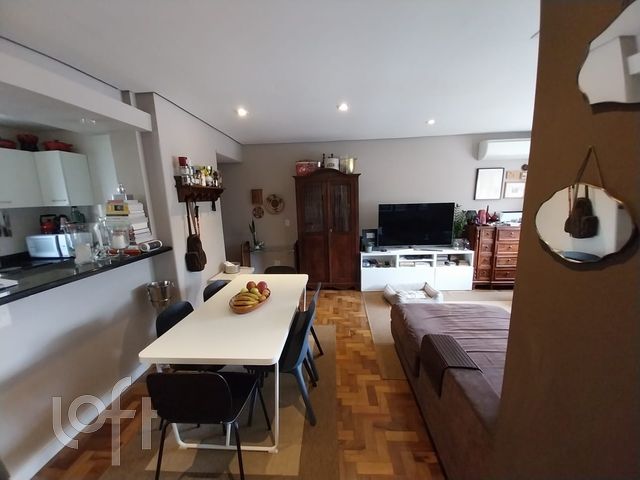 Apartamento com 84m², 2 dormitórios, 1 suíte, 1 vaga, Higienópolis em Porto Alegre