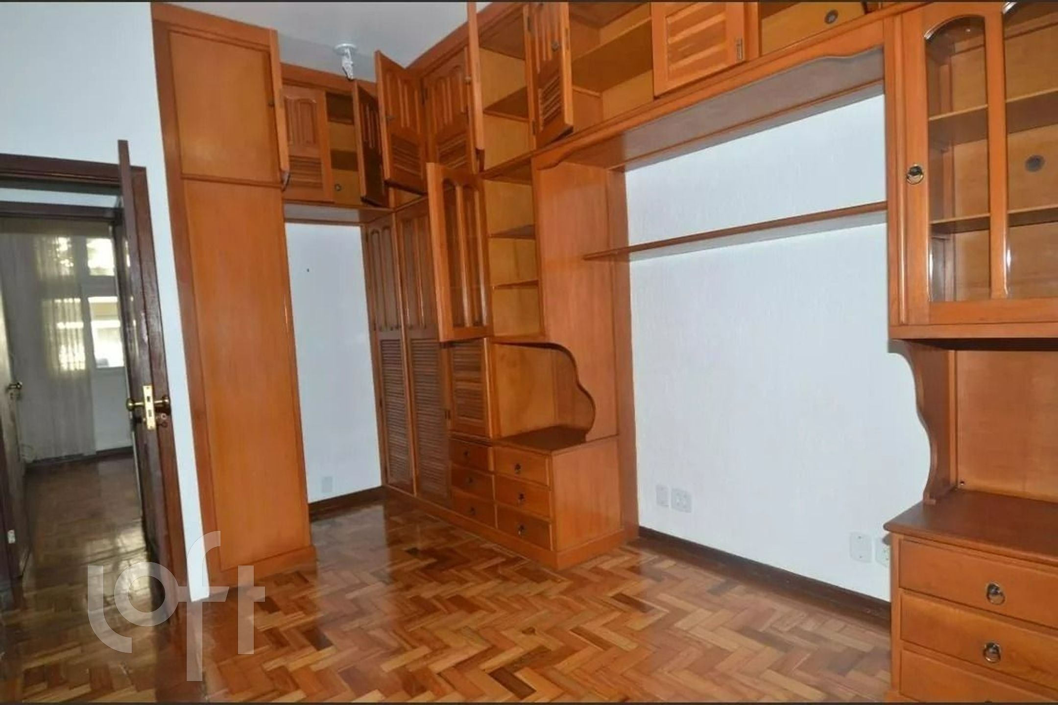 Apartamento à venda com 3 quartos, 140m² - Foto 23