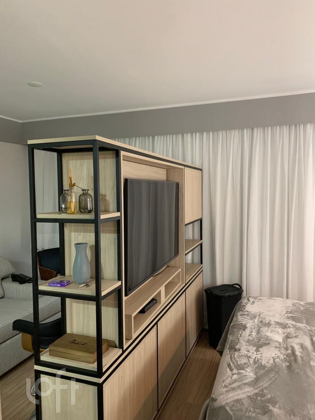 Apartamento à venda com 1 quarto, 27m² - Foto 2