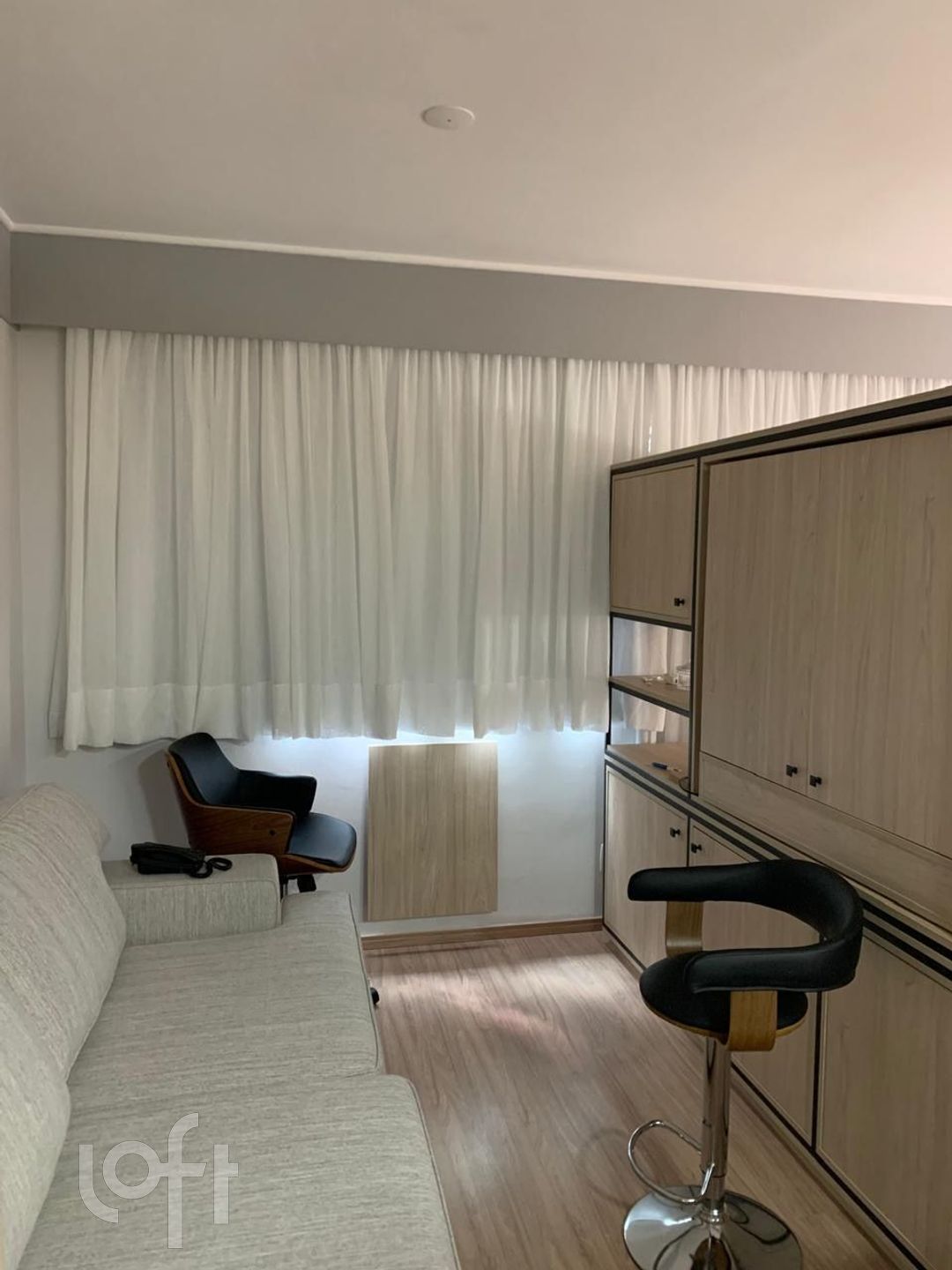 Apartamento à venda com 1 quarto, 27m² - Foto 1