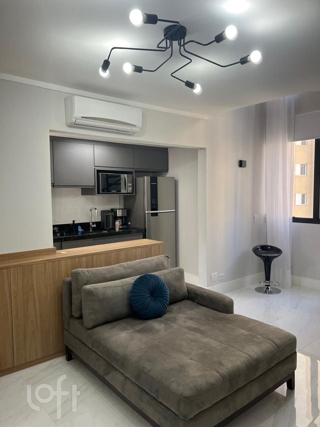 Apartamento à venda com 1 quarto, 49m² - Foto 3