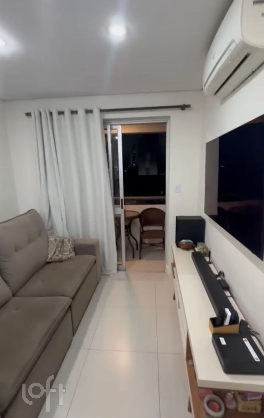 Apartamento à venda com 2 quartos, 51m² - Foto 1