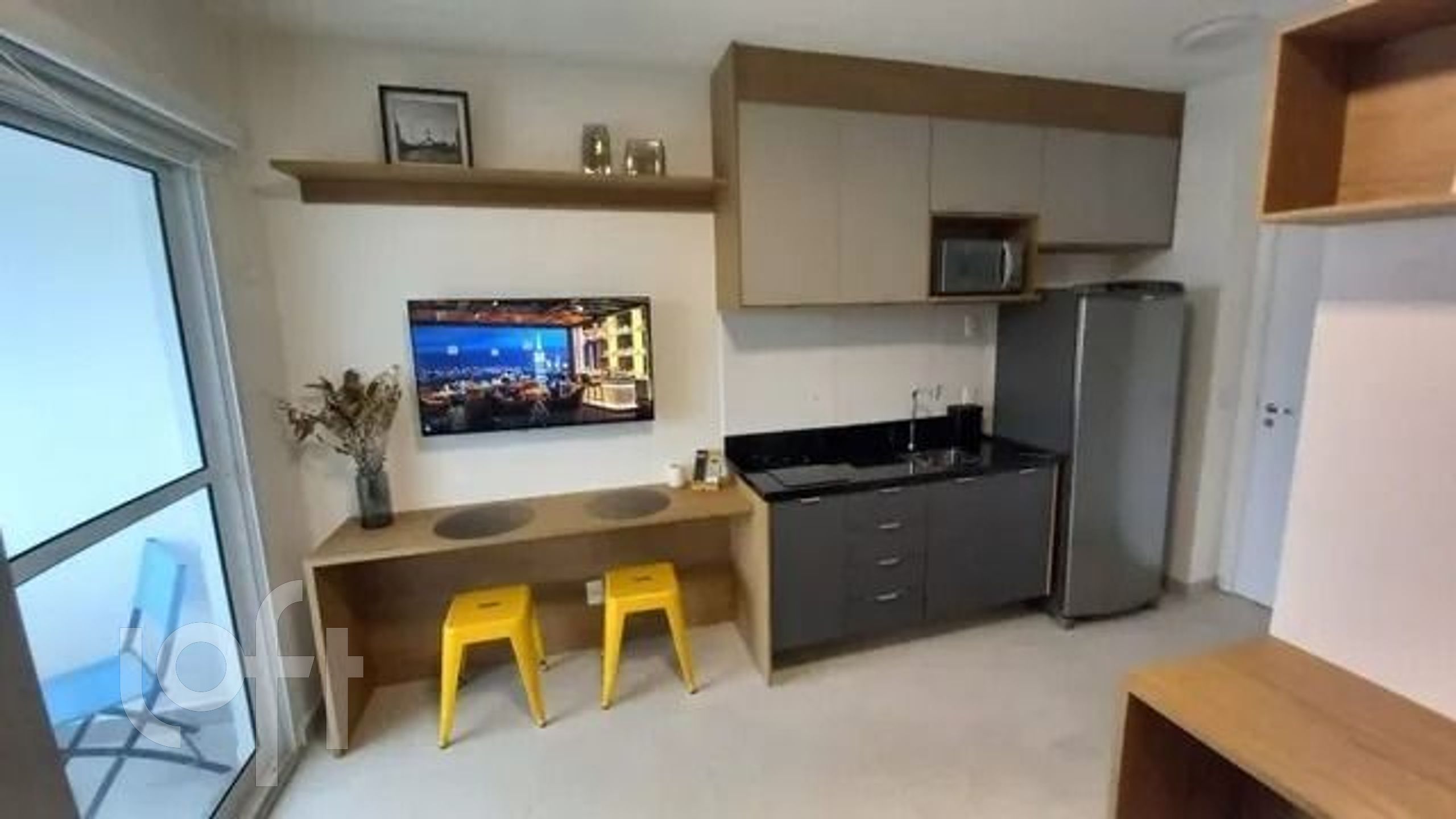 Apartamento à venda com 1 quarto, 25m² - Foto 1