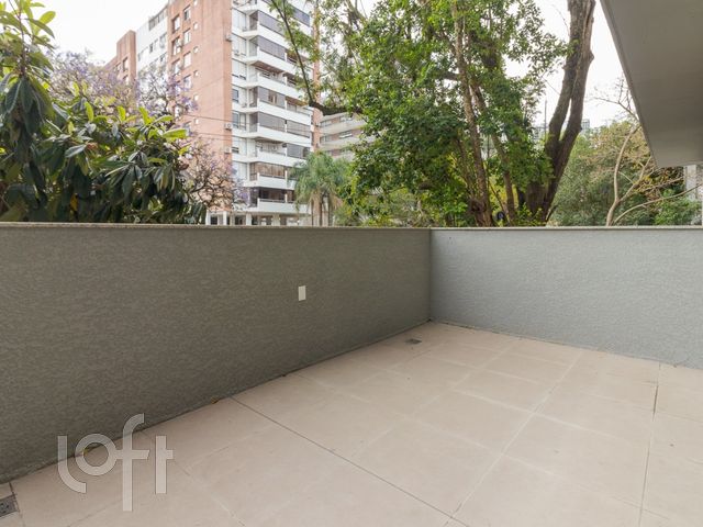 Apartamento com 93m², 3 dormitórios, 1 suíte, 2 vagas, Rio Branco em Porto Alegre