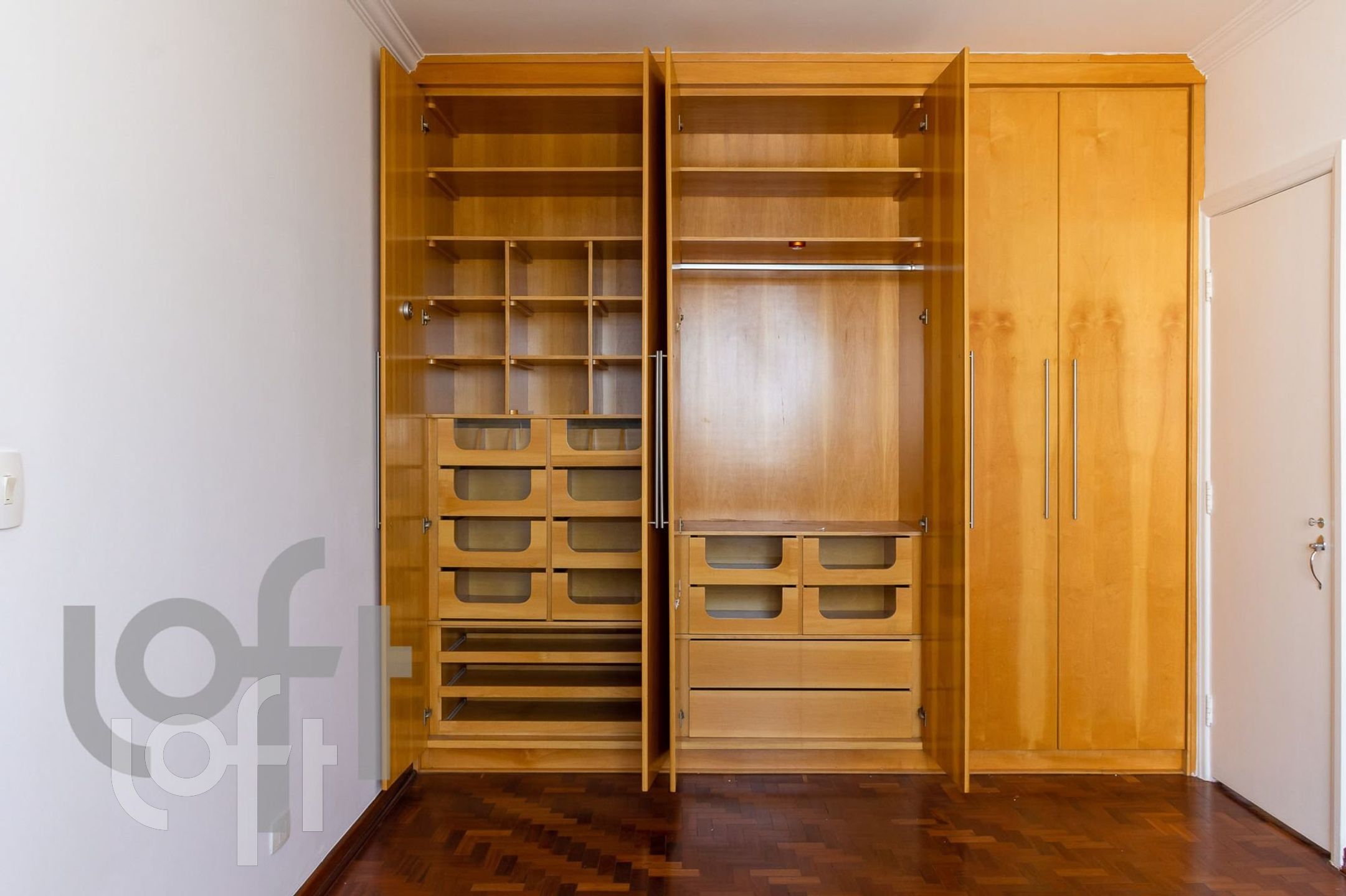 Apartamento à venda com 2 quartos, 112m² - Foto 31