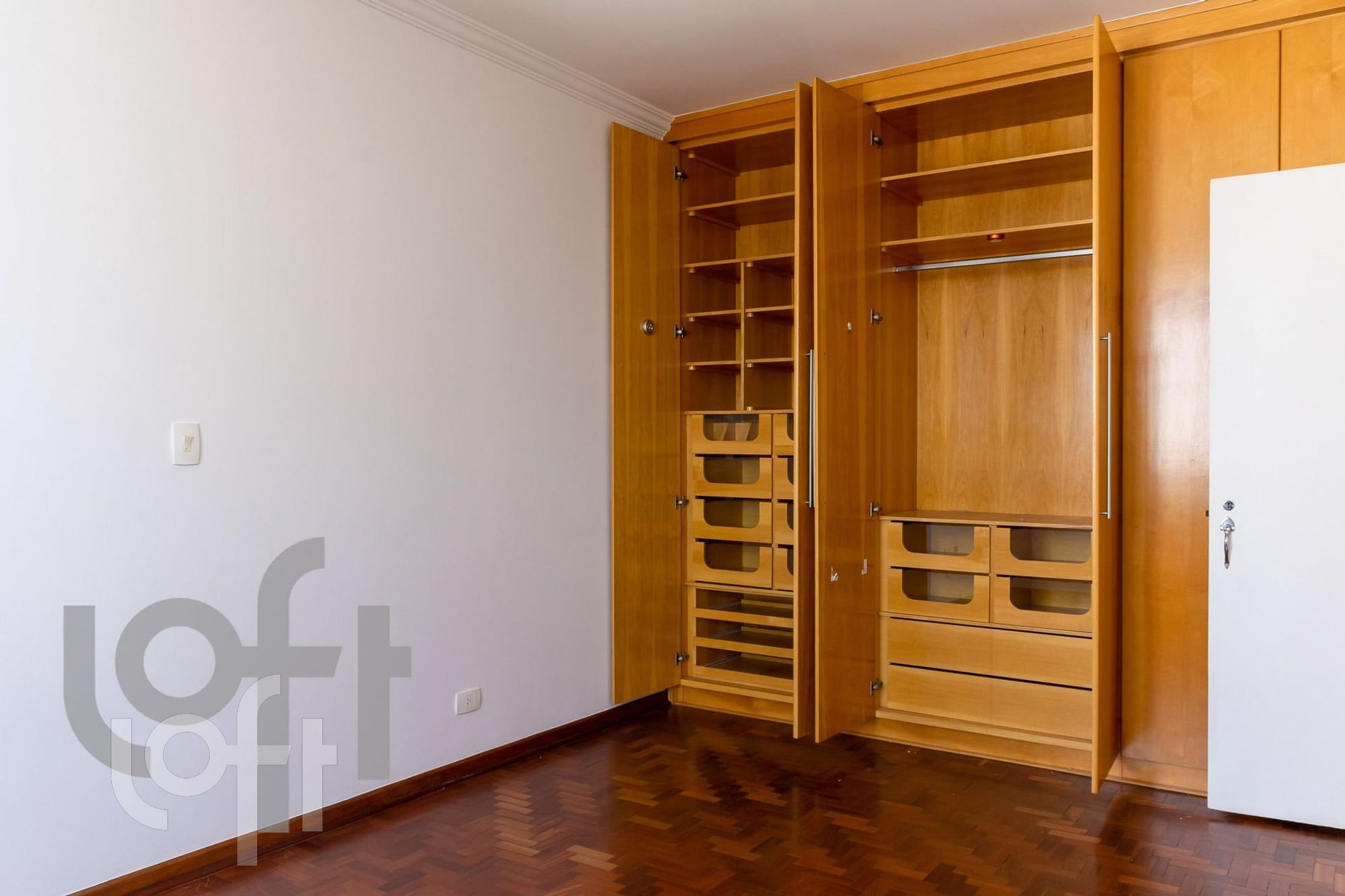 Apartamento à venda com 2 quartos, 112m² - Foto 30