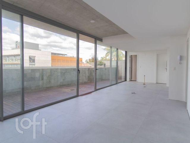 Apartamento com 166m², 3 dormitórios, 2 suítes, 3 vagas, Três Figueiras em Porto Alegre