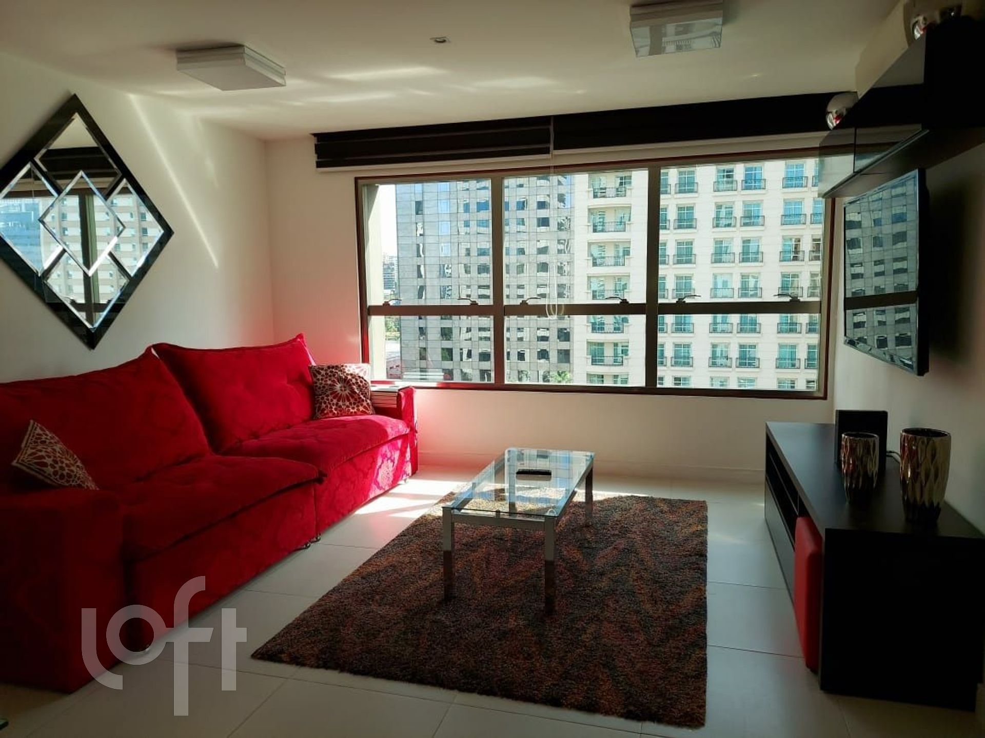 Apartamento à venda com 2 quartos, 70m² - Foto 6