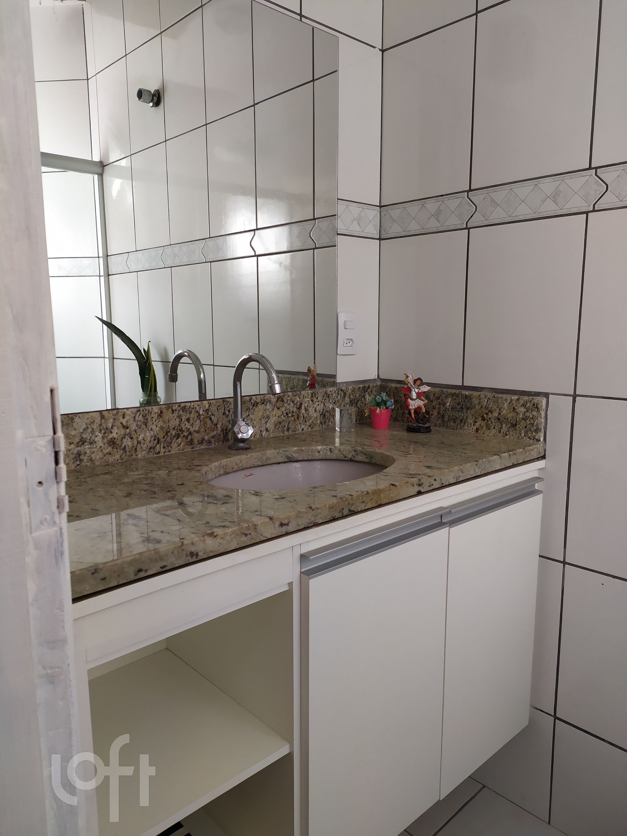 Apartamento à venda com 3 quartos, 110m² - Foto 17