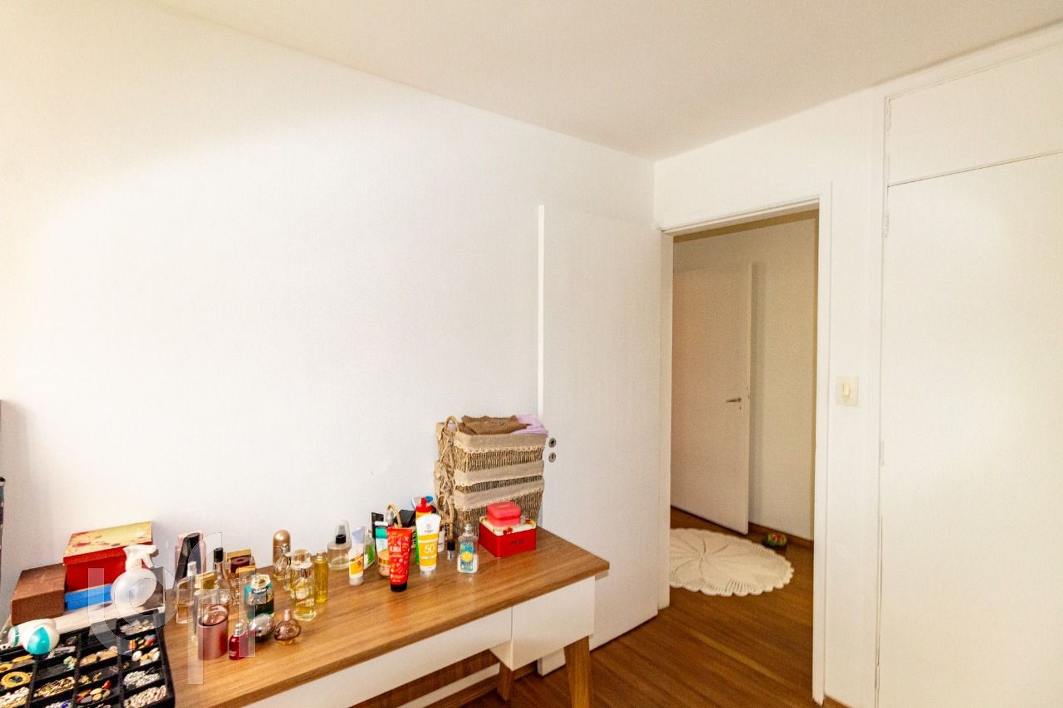 Apartamento à venda com 2 quartos, 80m² - Foto 15