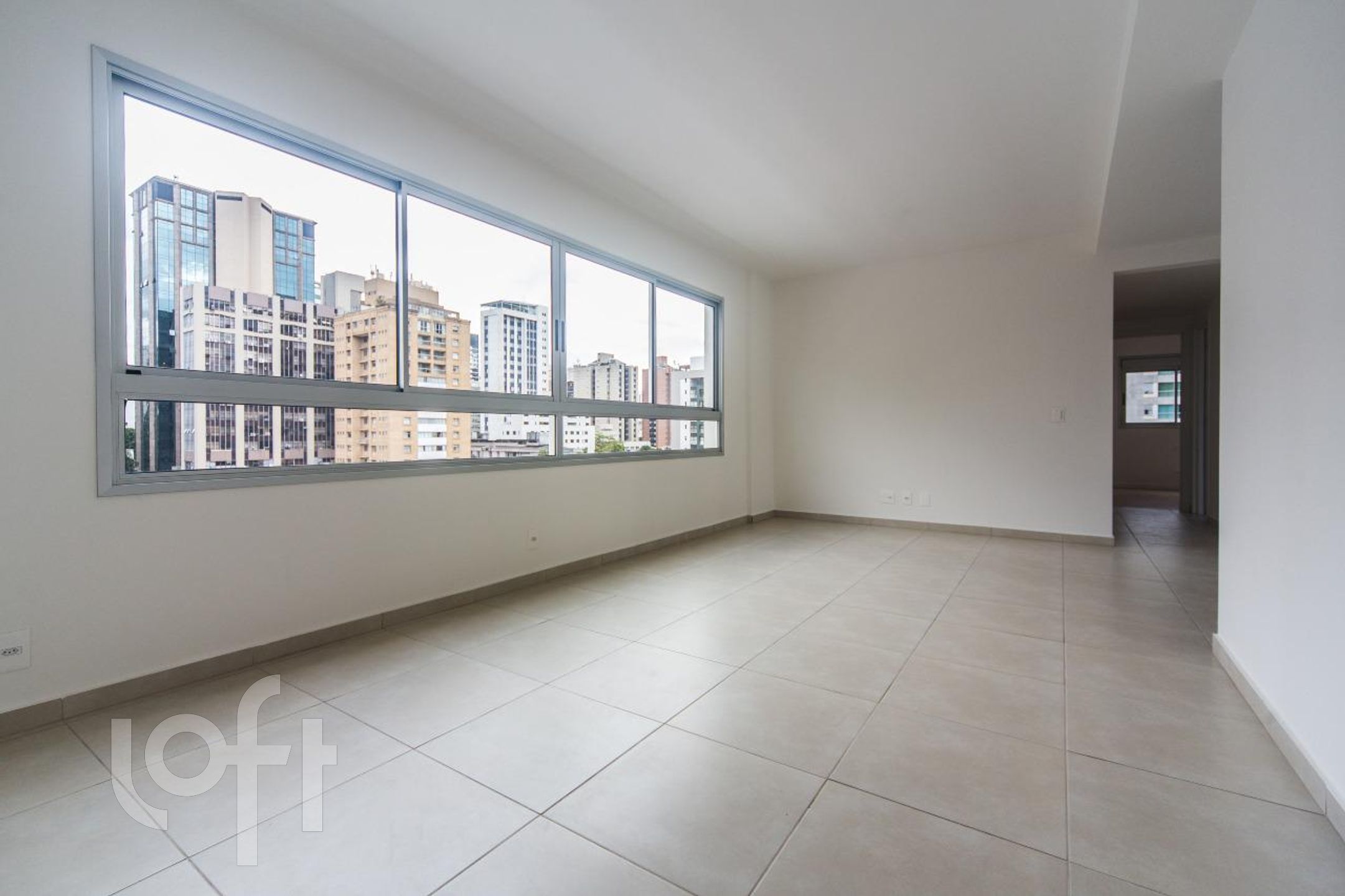 Apartamento à venda com 4 quartos, 182m² - Foto 3