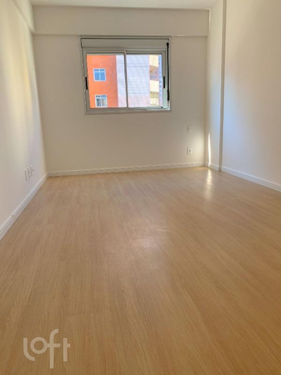 Apartamento à venda com 4 quartos, 182m² - Foto 8