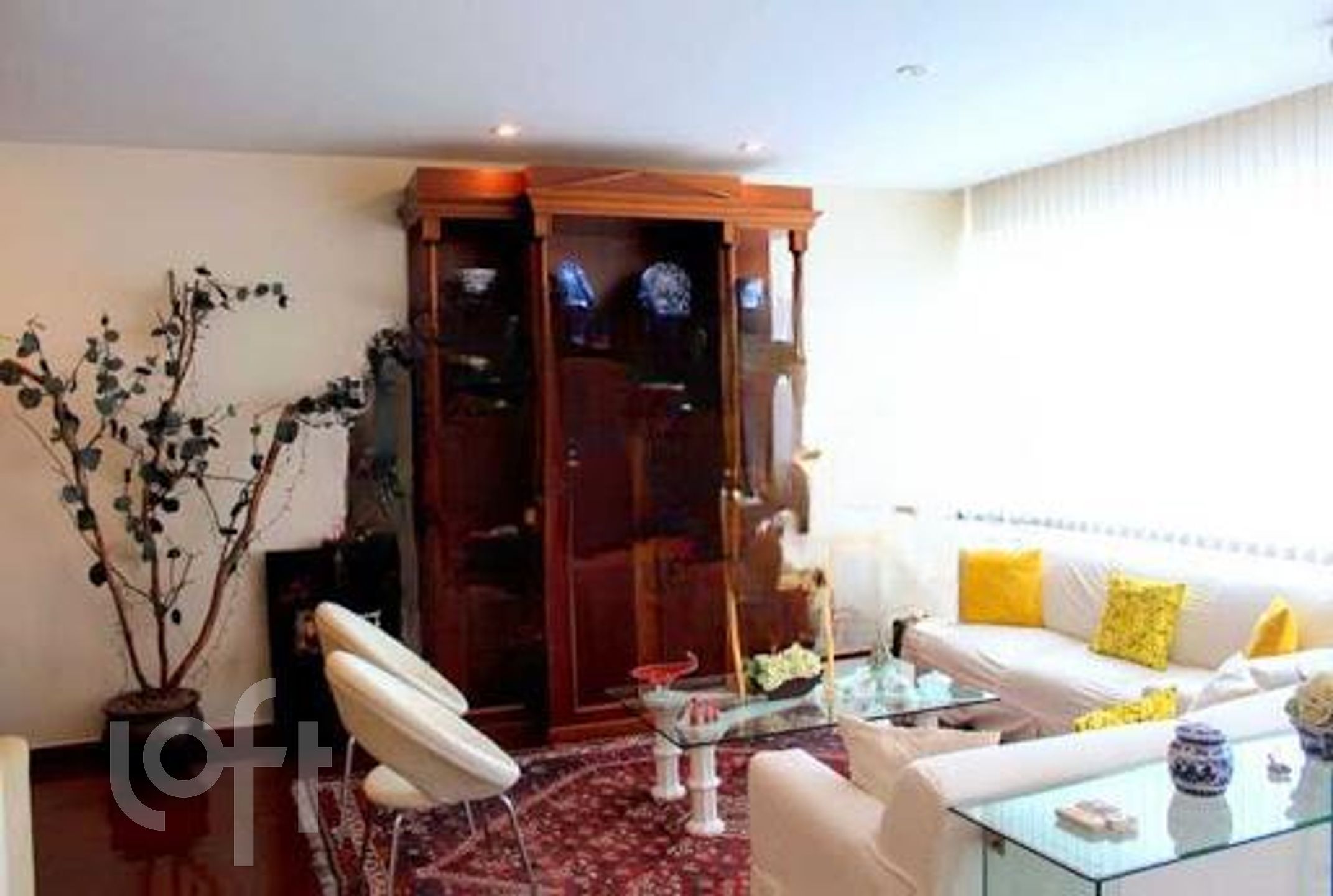 Apartamento à venda com 3 quartos, 179m² - Foto 9