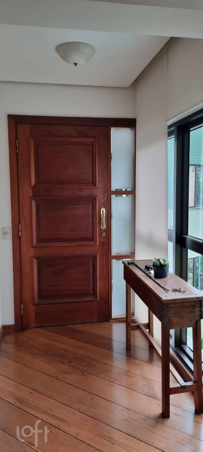 Apartamento à venda com 3 quartos, 212m² - Foto 10