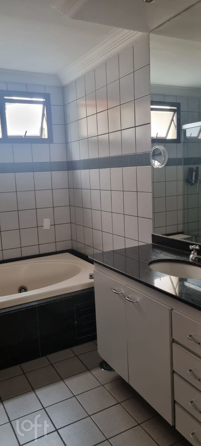 Apartamento à venda com 3 quartos, 212m² - Foto 33