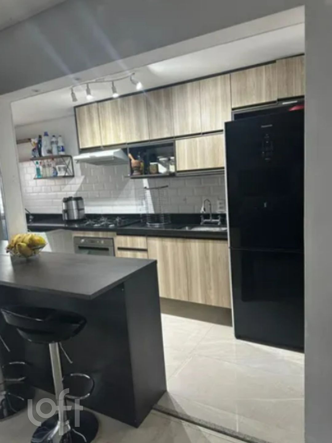 Apartamento à venda com 2 quartos, 77m² - Foto 2