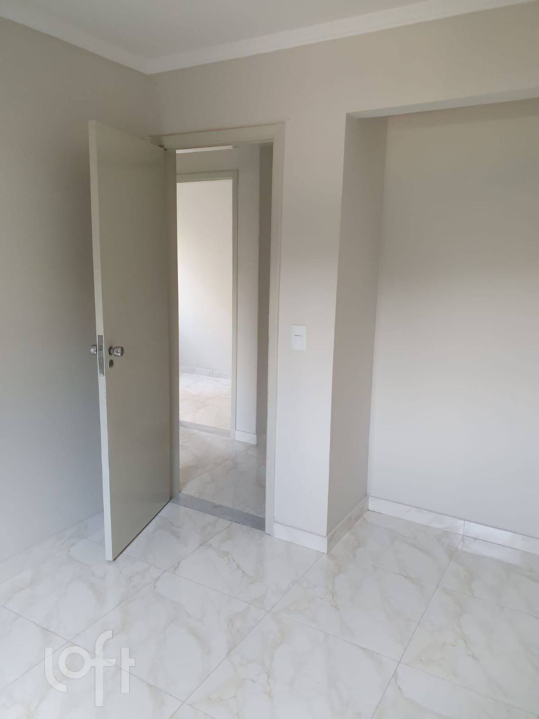 Apartamento à venda com 3 quartos, 70m² - Foto 11