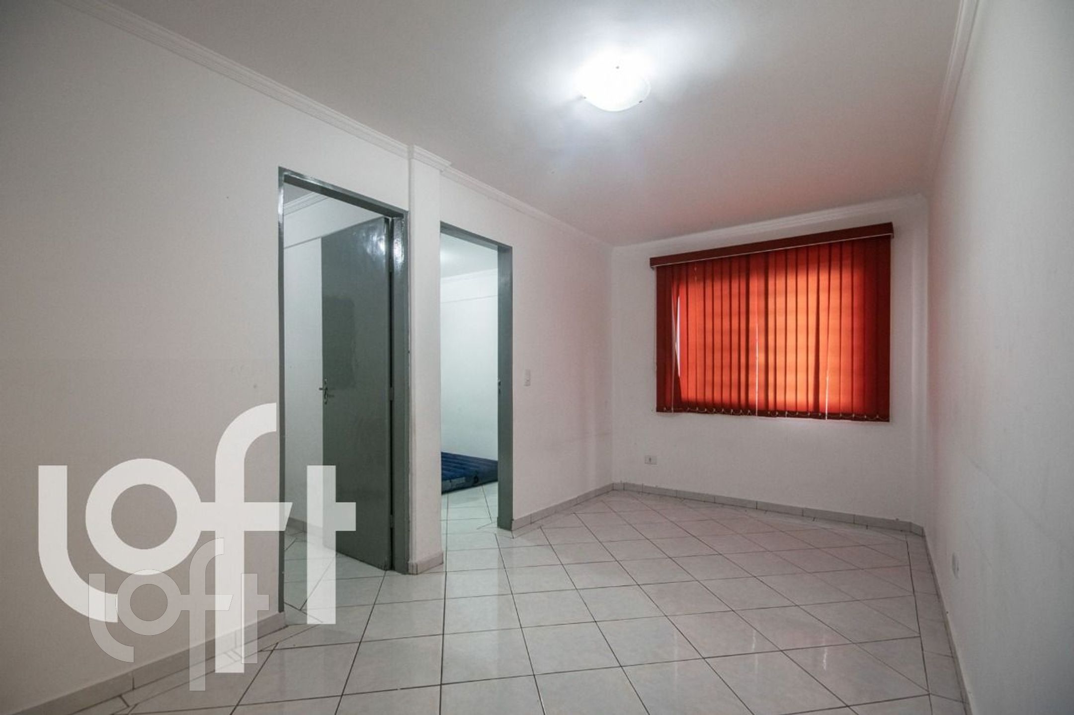 Apartamento à venda com 2 quartos, 44m² - Foto 3
