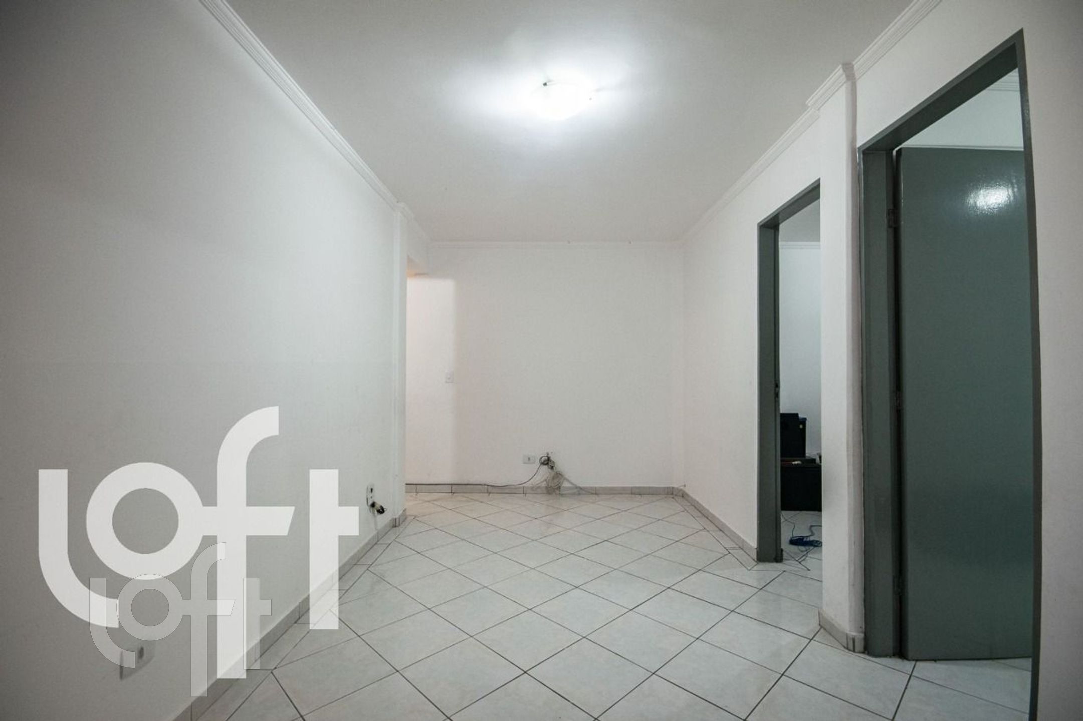 Apartamento à venda com 2 quartos, 44m² - Foto 4