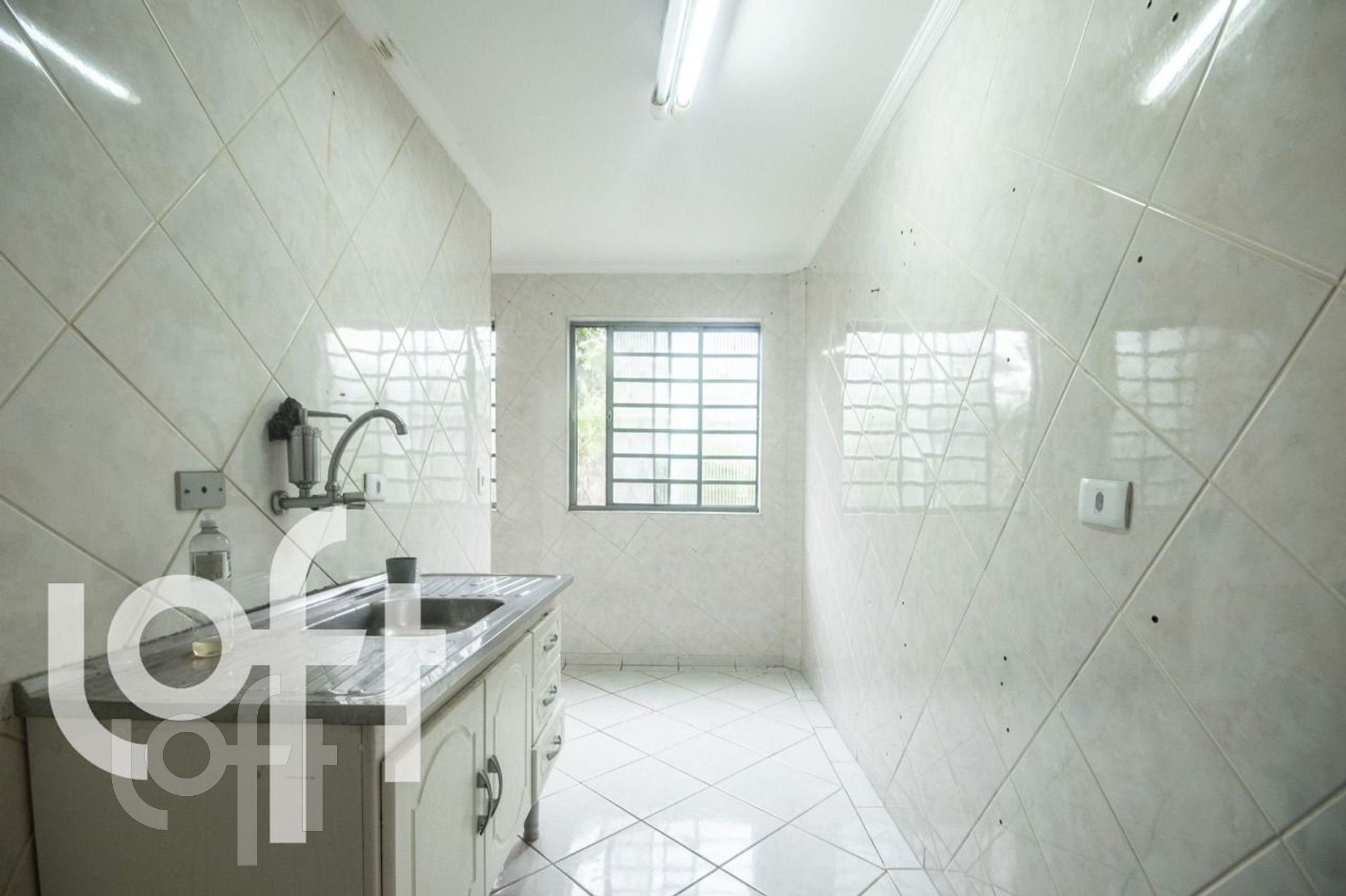 Apartamento à venda com 2 quartos, 44m² - Foto 5
