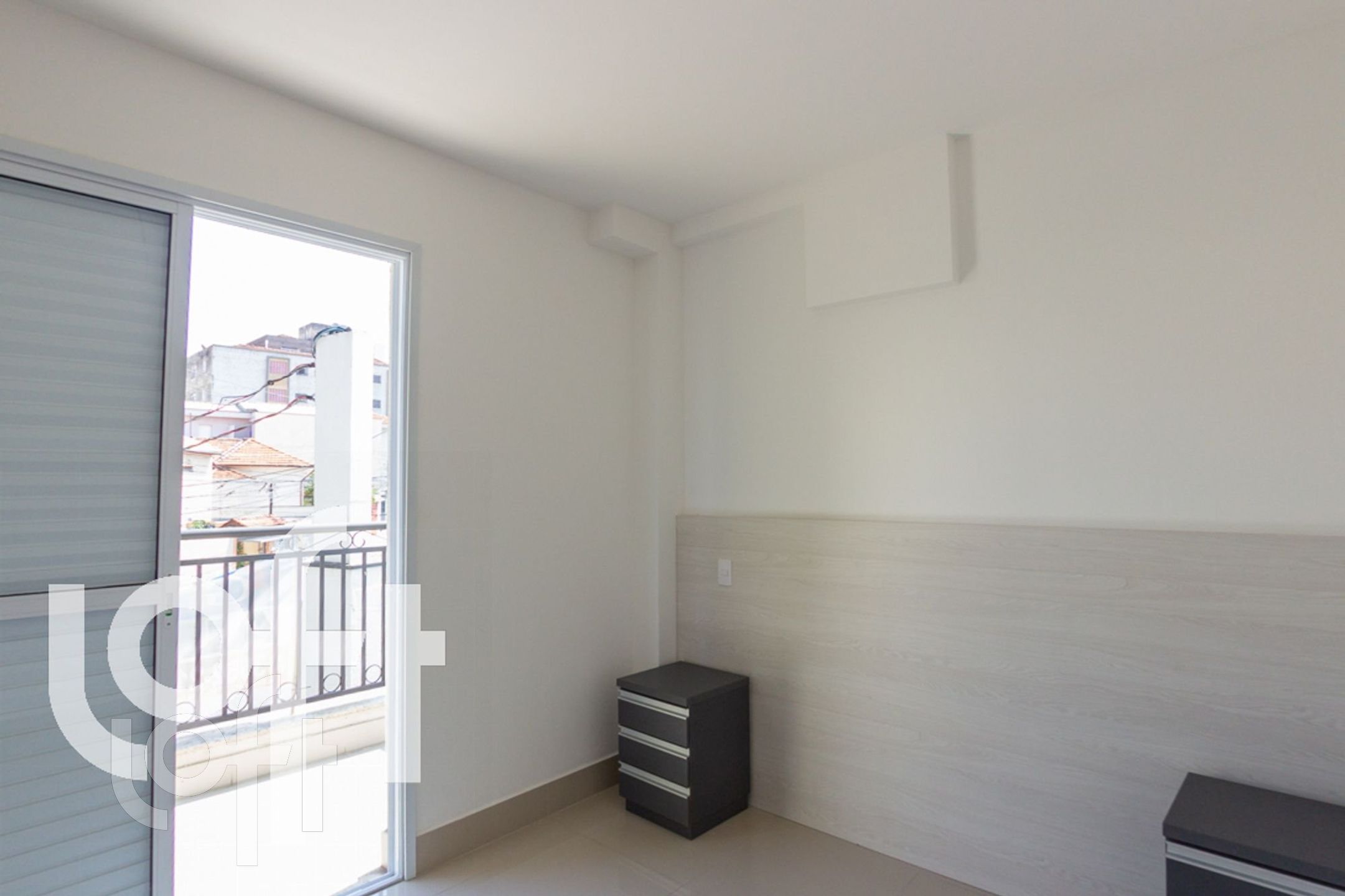 Apartamento à venda com 1 quarto, 40m² - Foto 2