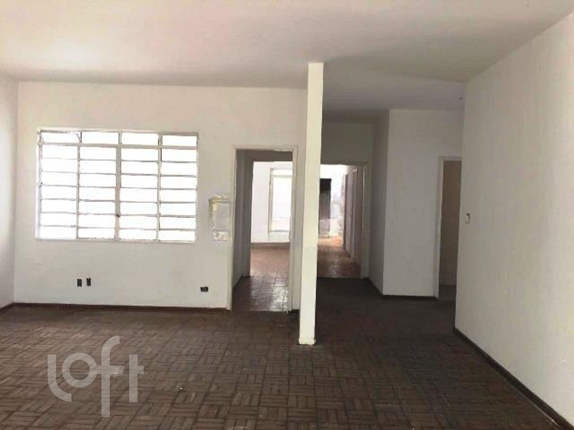 Casa à venda com 3 quartos, 290m² - Foto 3