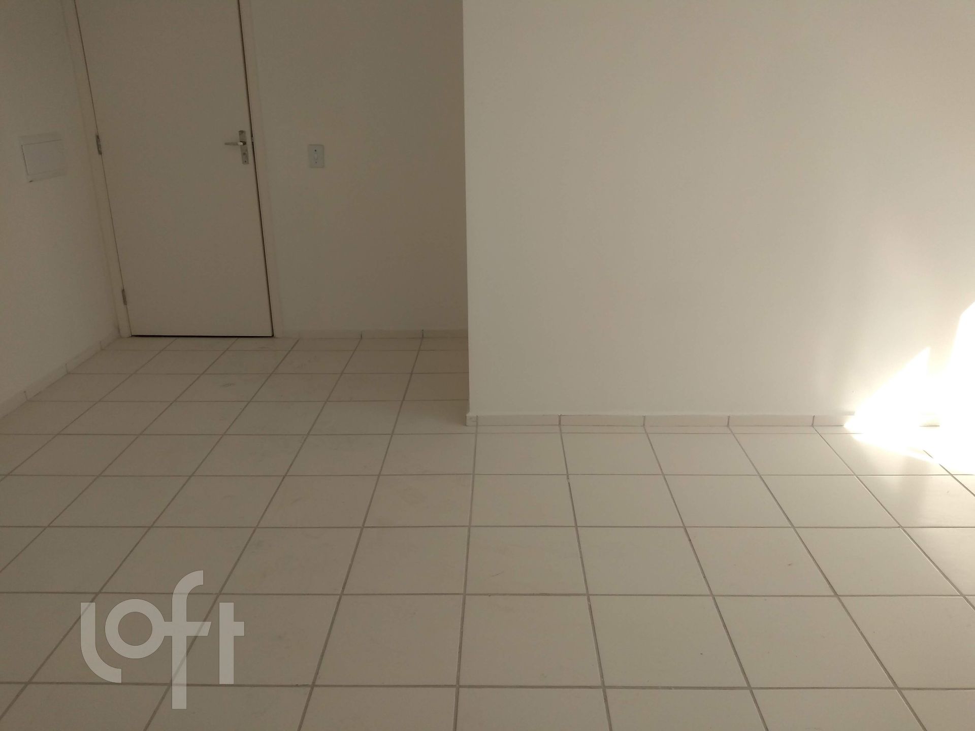 Apartamento à venda com 2 quartos, 53m² - Foto 1