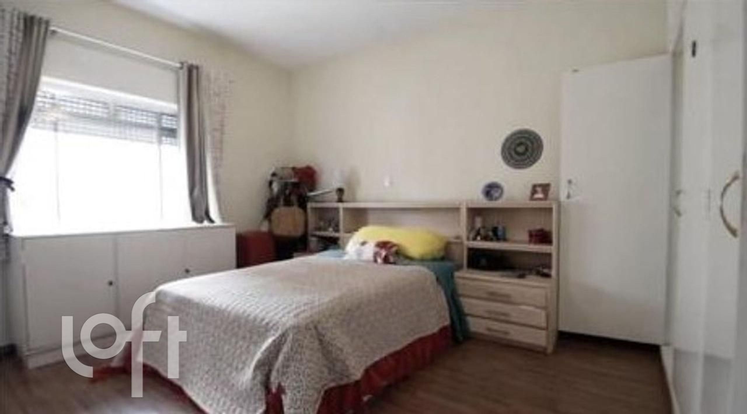 Apartamento à venda com 3 quartos, 145m² - Foto 9