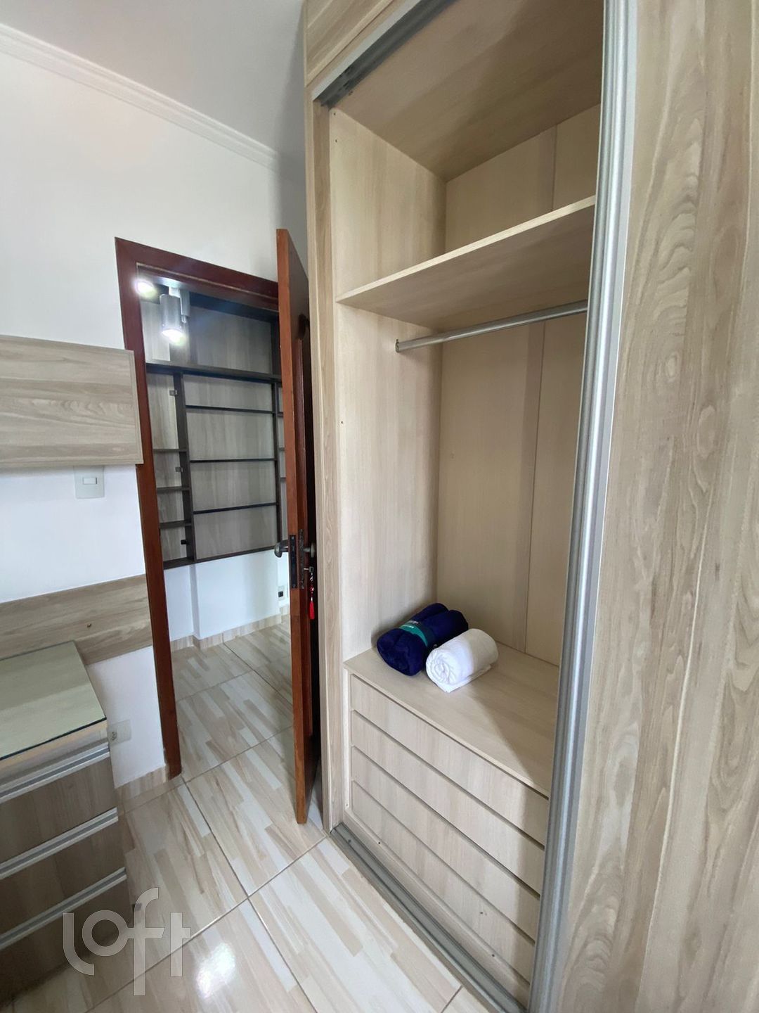 Apartamento à venda com 2 quartos, 66m² - Foto 10