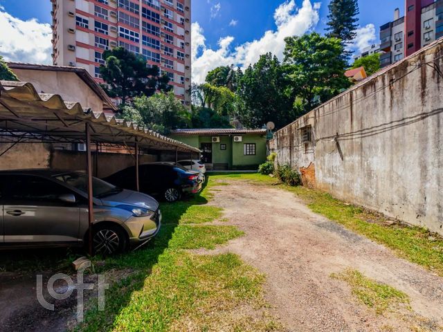 Casa com 300m², 2 dormitórios, Jardim Botânico em Porto Alegre