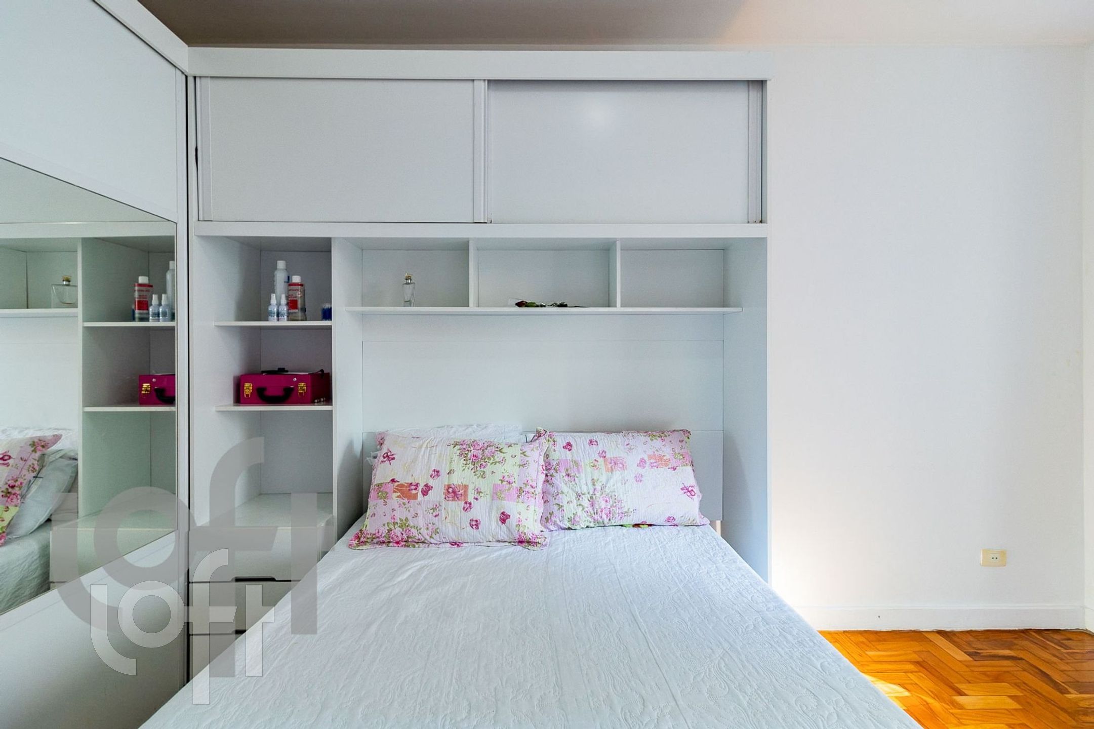 Apartamento à venda com 2 quartos, 82m² - Foto 23