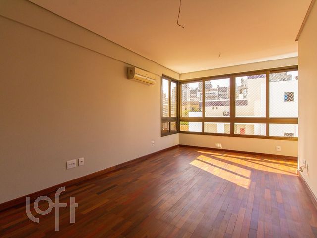 Apartamento com 50m², 1 dormitório, 1 suíte, 1 vaga, Rio Branco em Porto Alegre