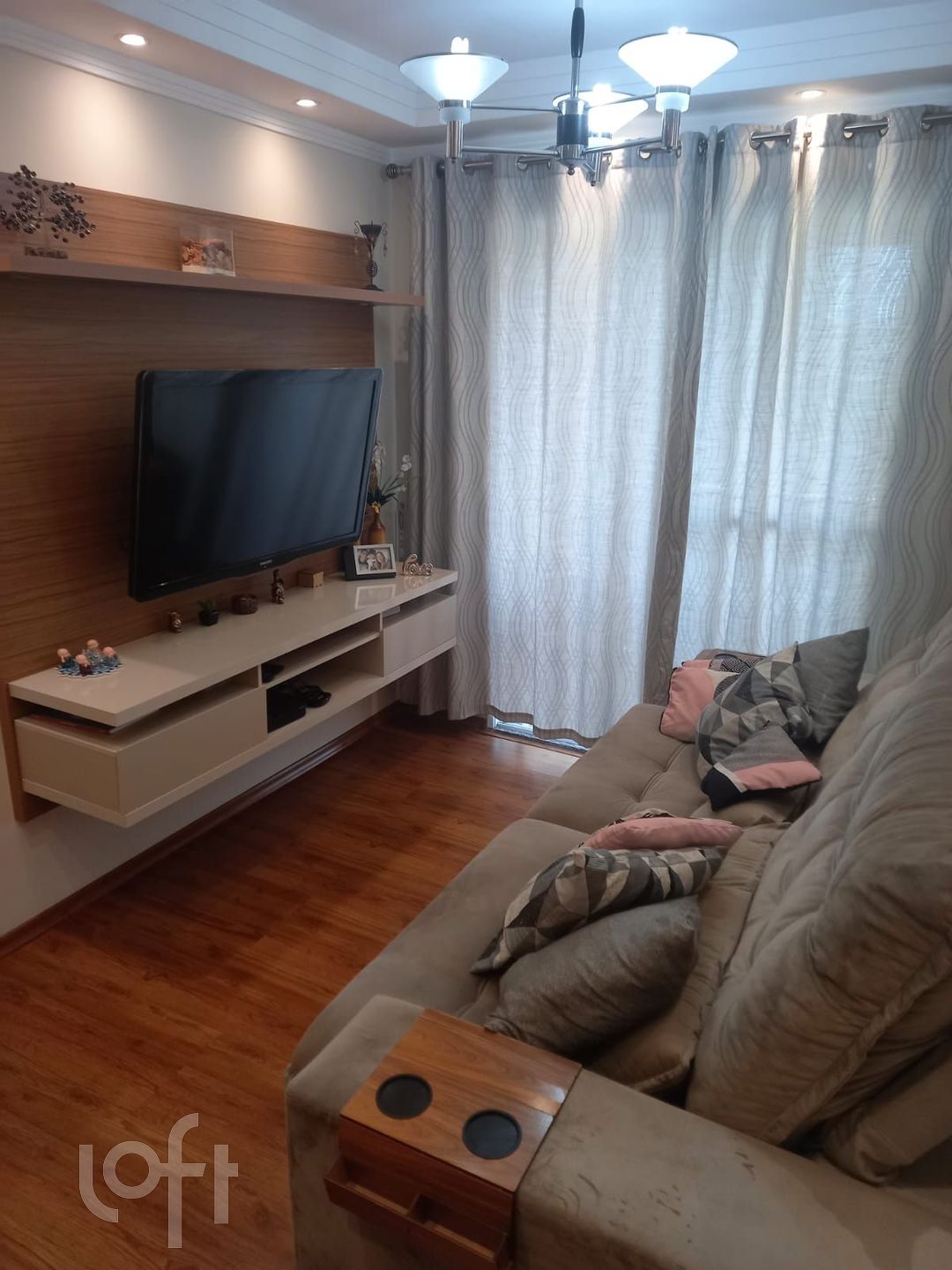 Apartamento à venda em Jardim Santa Maria com 64 m