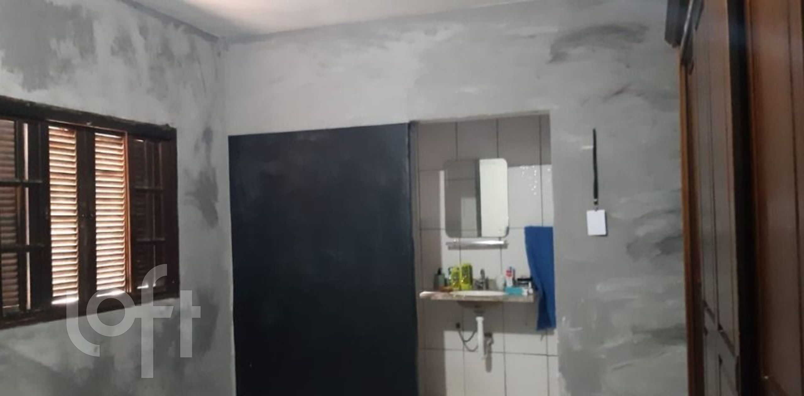 Casa à venda com 3 quartos, 120m² - Foto 2